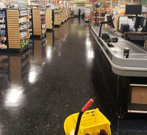 commercial cleaning photo 2